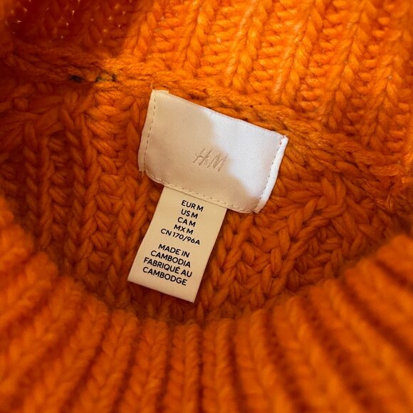 H&M Orange Turtleneck Sweater - Picture 4 of 4